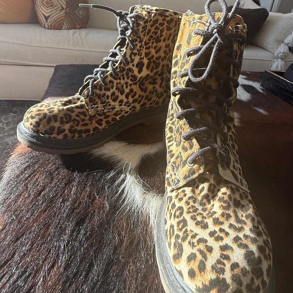 ARIZONA ANIMAL PRINT COMBAT BOOTS - SZ 7 - Picture 7 of 7
